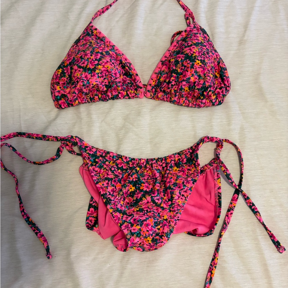Floral String Bikini Set - Picture 2 of 3